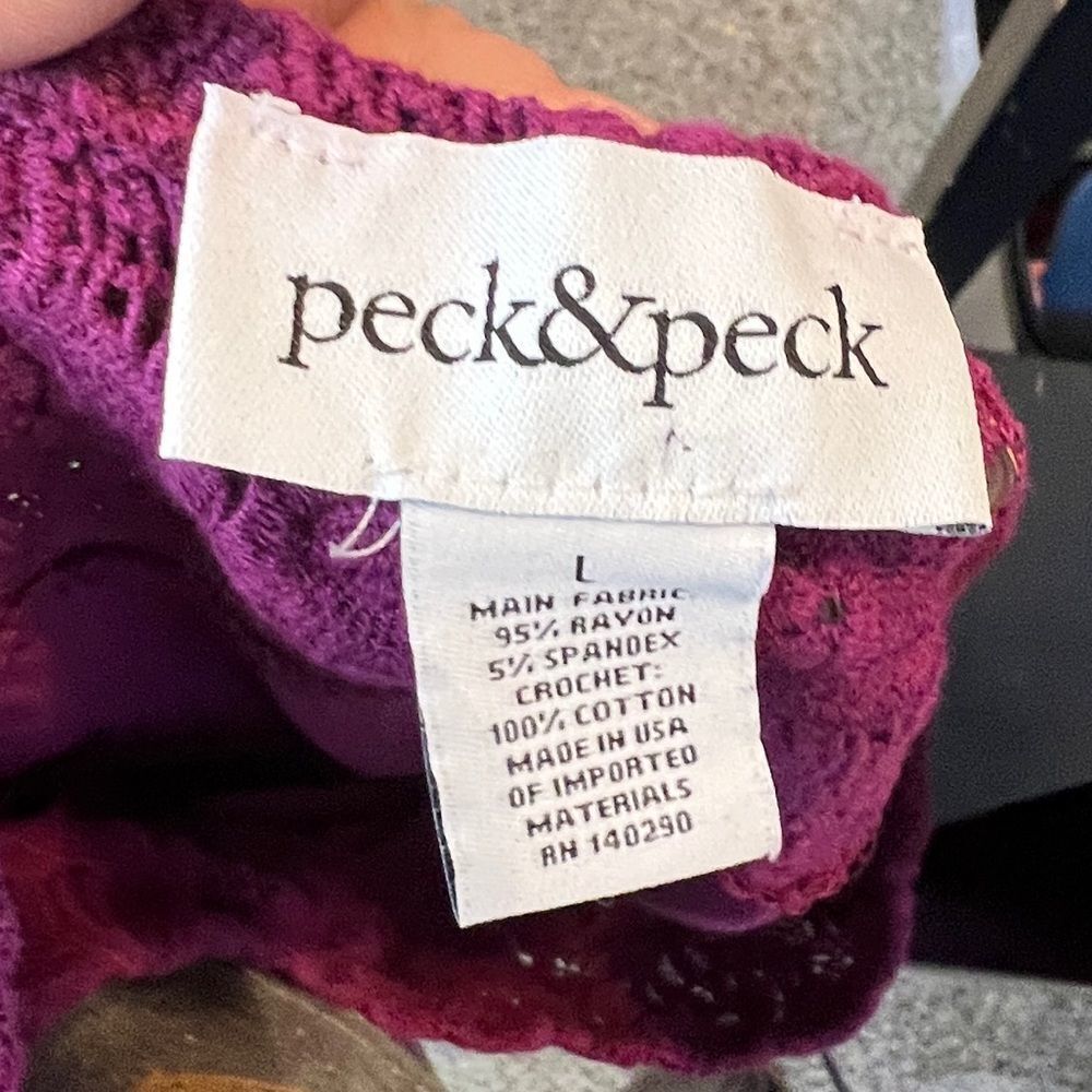 Peck‎ & Peck Top - Picture 6 of 7